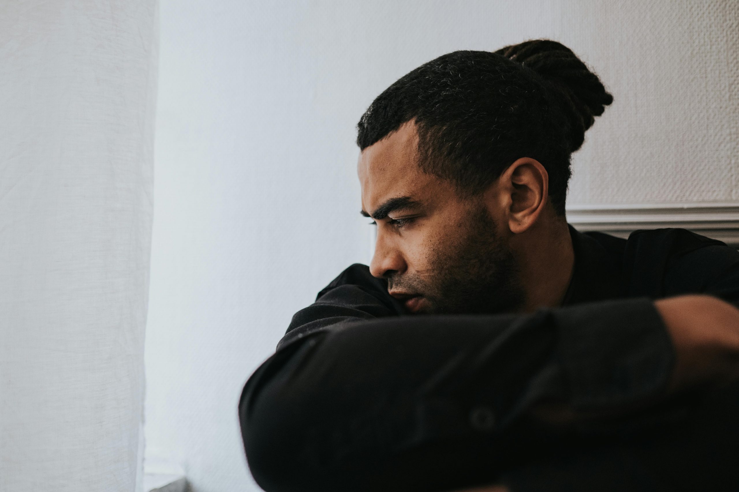 Complex PTSD vs PTSD: Symptoms, Treatment & Healing