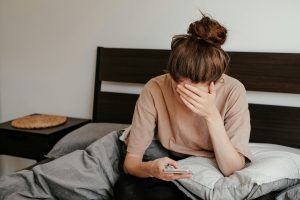 Wondering why you can't relax? Learn how anxiety affects your mind and body, common symptoms, and healthy ways to feel calmer again.